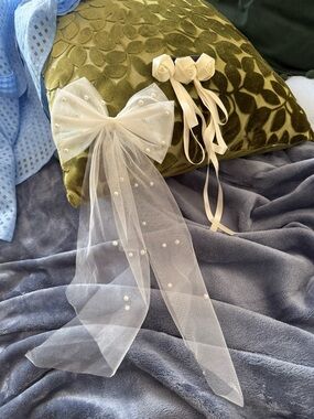 Ivory Pearl Tulle Bow and Rosette Satin Ribbon Hair Clips 🌿